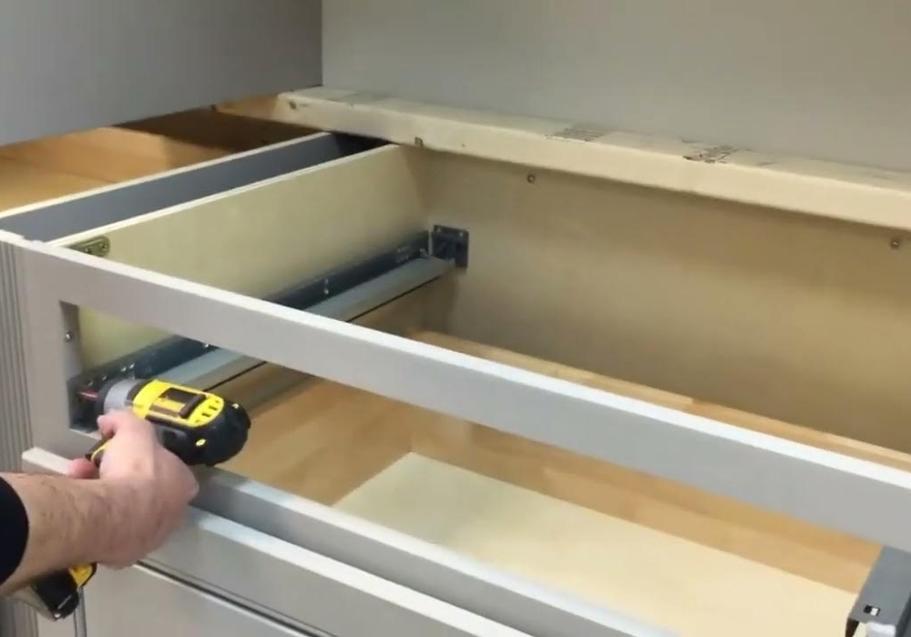 Soft Close Drawer Repair Service 1000700